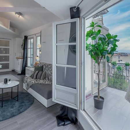 La Terrasse, Vue Sur Les Toits De Montpellier Apartment Exterior foto
