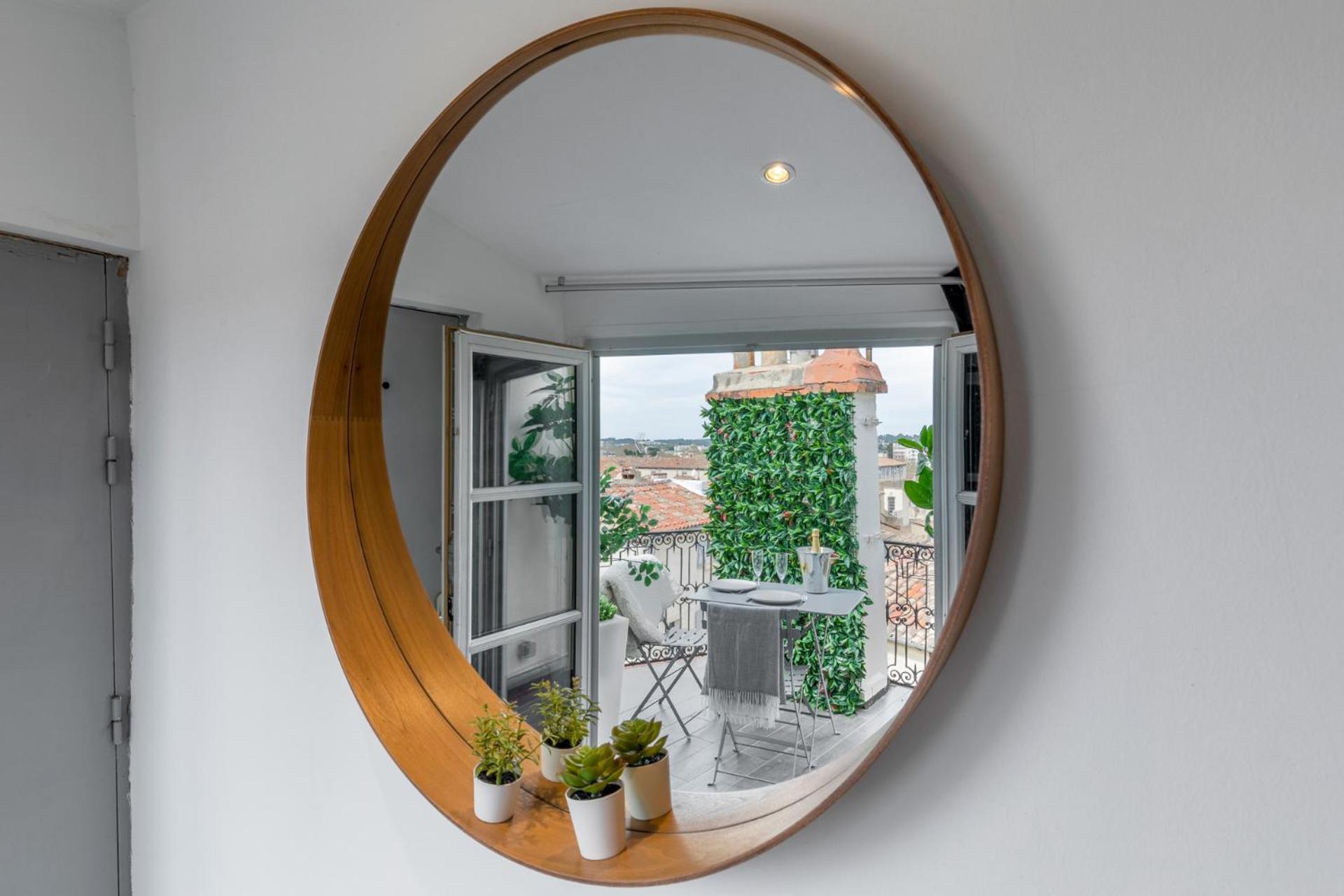 La Terrasse, Vue Sur Les Toits De Montpellier Apartment Exterior foto